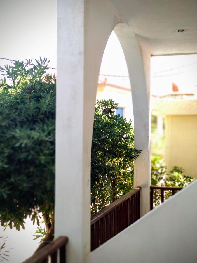 Ilaira Apart otel Skála Eresoú Dış mekan fotoğraf