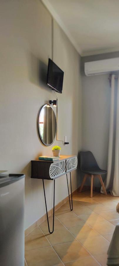 Ilaira Apart otel Skála Eresoú Dış mekan fotoğraf